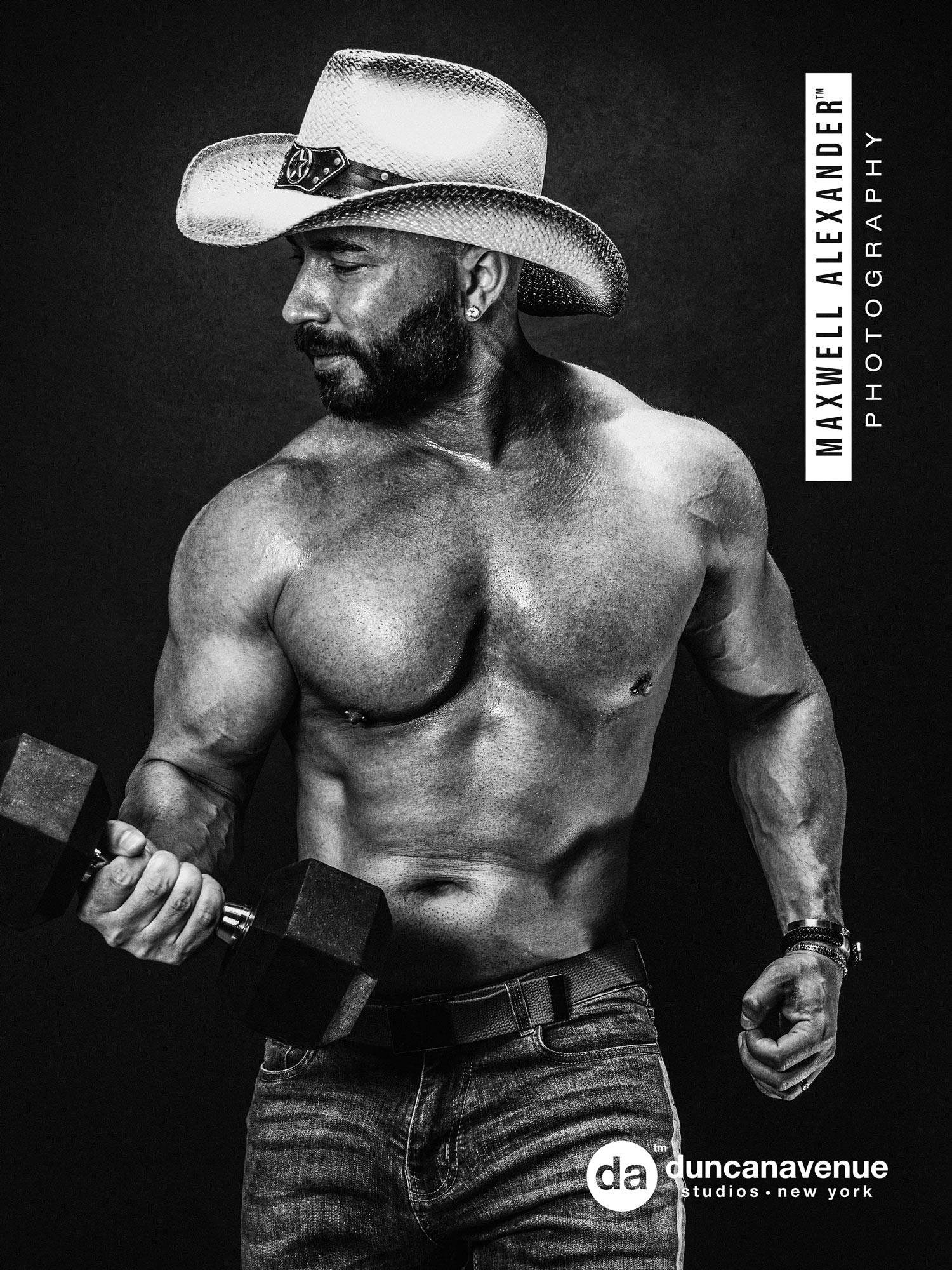 Fresh Fitness and Bodybuilding Photography by Maxwell Alexander – New York Fitness Photography – Duncan Avenue Studios