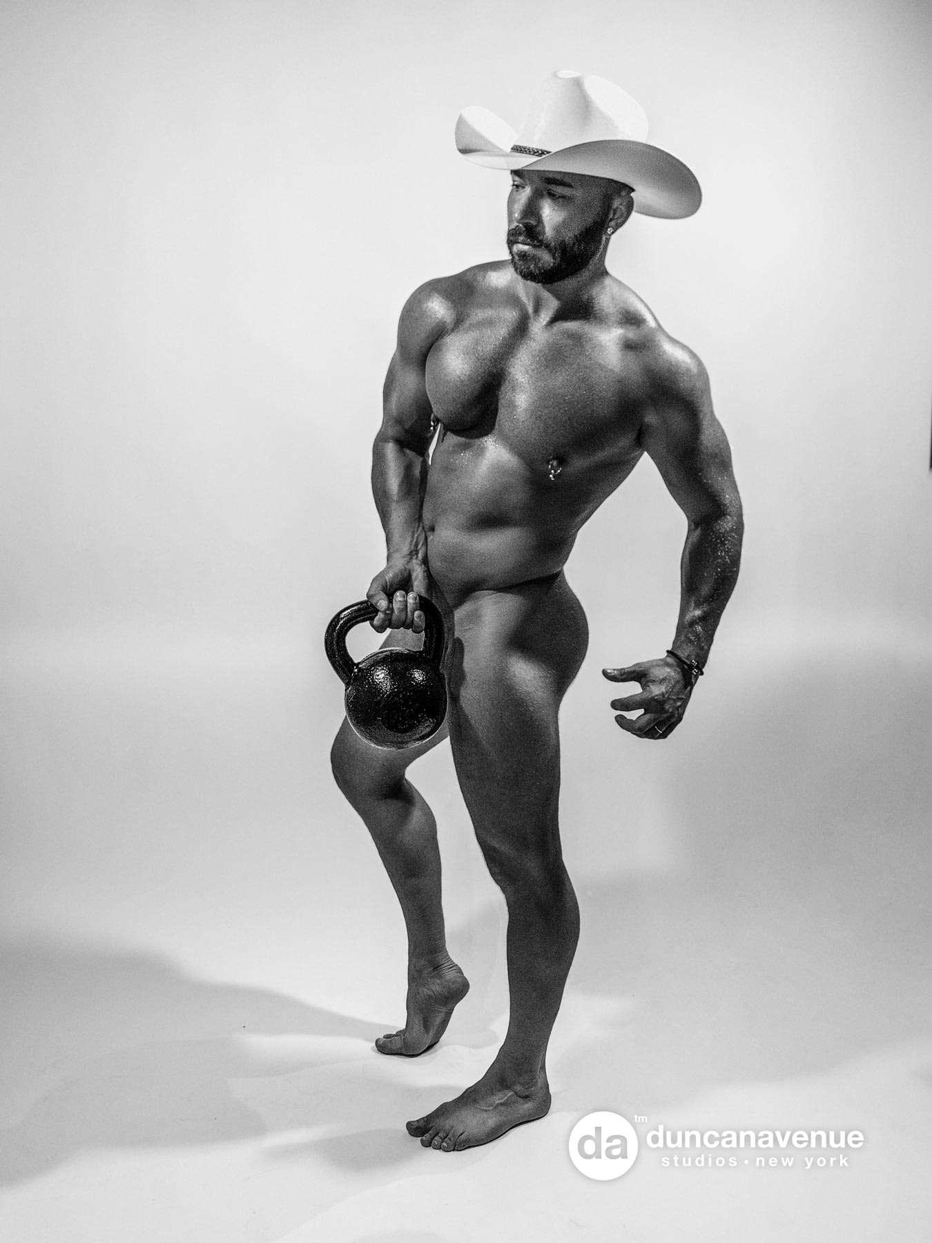 Male Bodybuilding – Gay Male Body Photography by Maxwell Alexander – Best Gay OnlyFans Fitness Model Maxwell Alexander