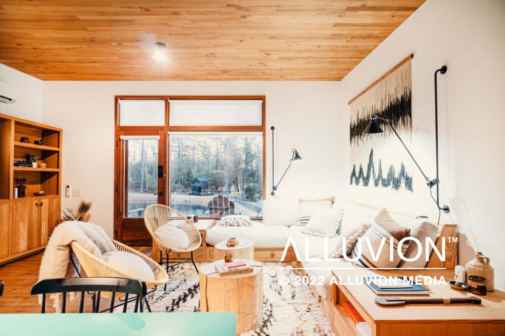 Hudson Woods Cabin Photo Tour with Maxwell Alexander – Real Estate Photography – AirBnb Photography – Dusk Photography