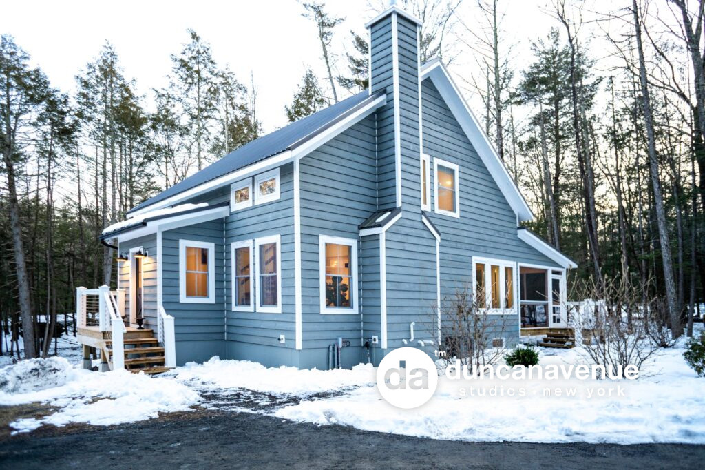 Modern Rustic Farmhouse in Catskill Mountains – Maxwell Alexander – Photo Tour for the Hudson Valley Style Magazine – Real Estate and Airbnb Photography – Hudson Valley Upstate Vacation Rentals Management