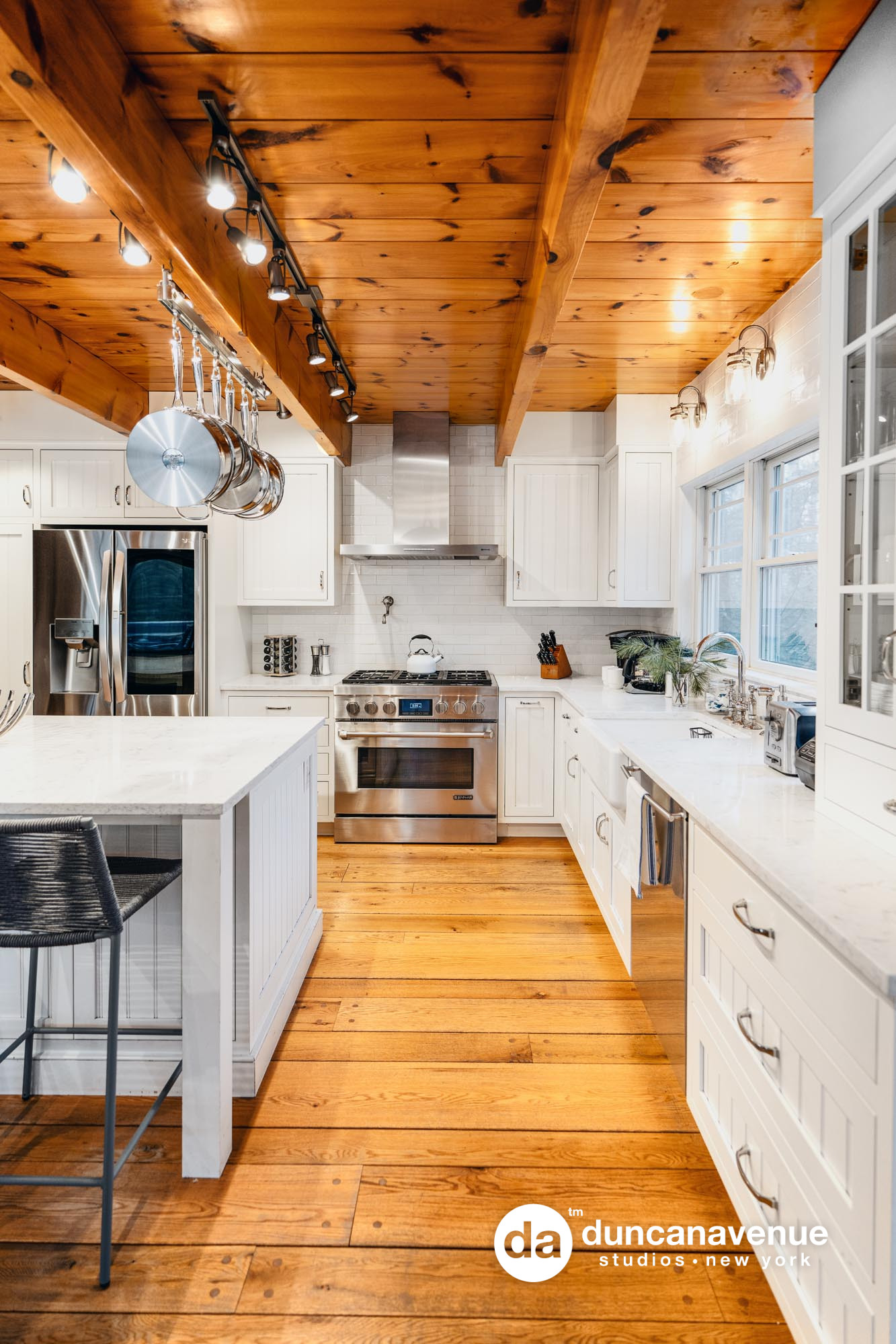Modern Rustic Farmhouse in Catskill Mountains – Airbnb Photography for Alluvion Media – Best Airbnb Photographer New York – Travel Photographer Maxwell Alexander