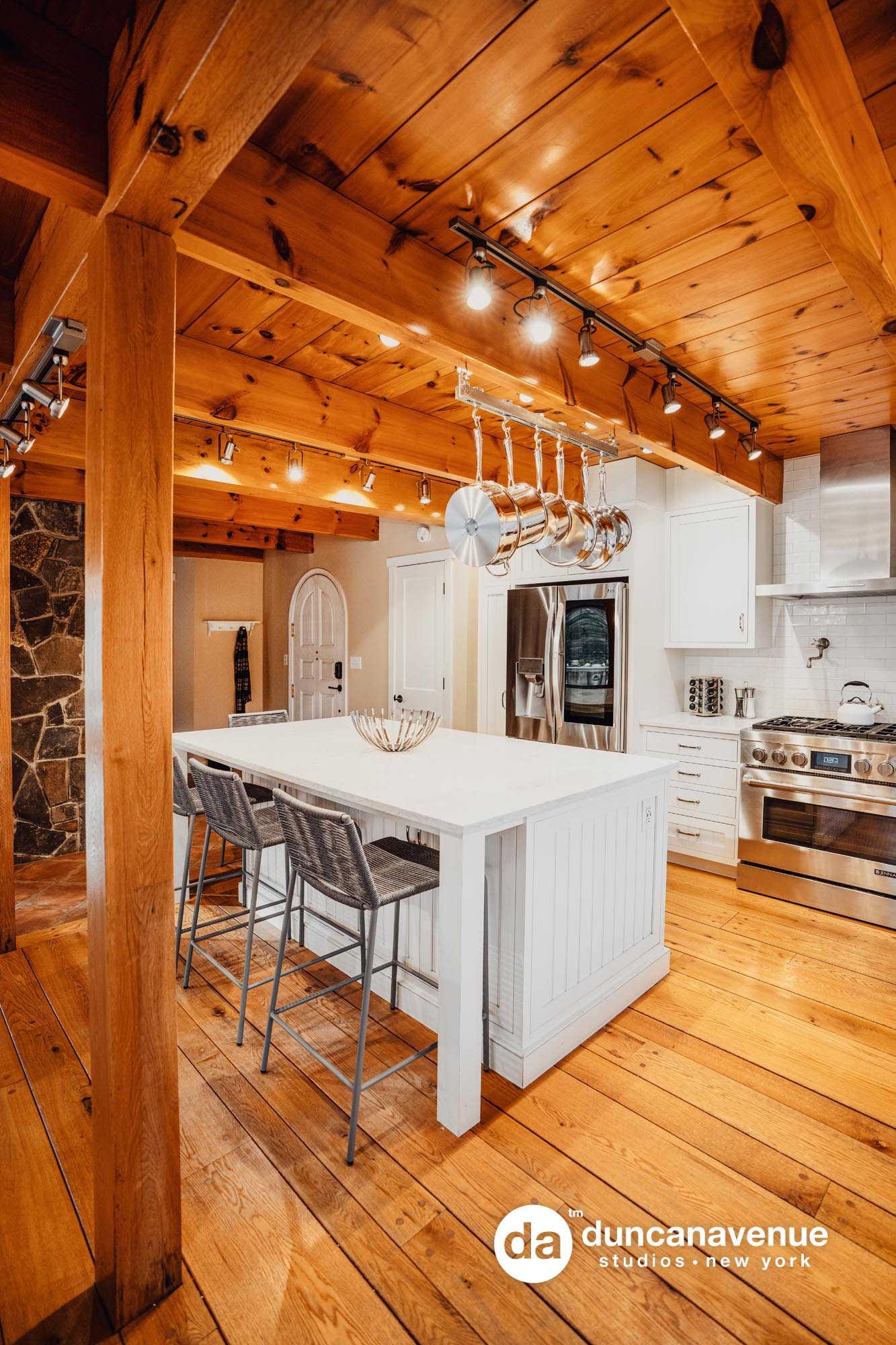 Modern Rustic Farmhouse in Catskill Mountains – Airbnb Photography for Alluvion Media – Best Airbnb Photographer New York – Travel Photographer Maxwell Alexander