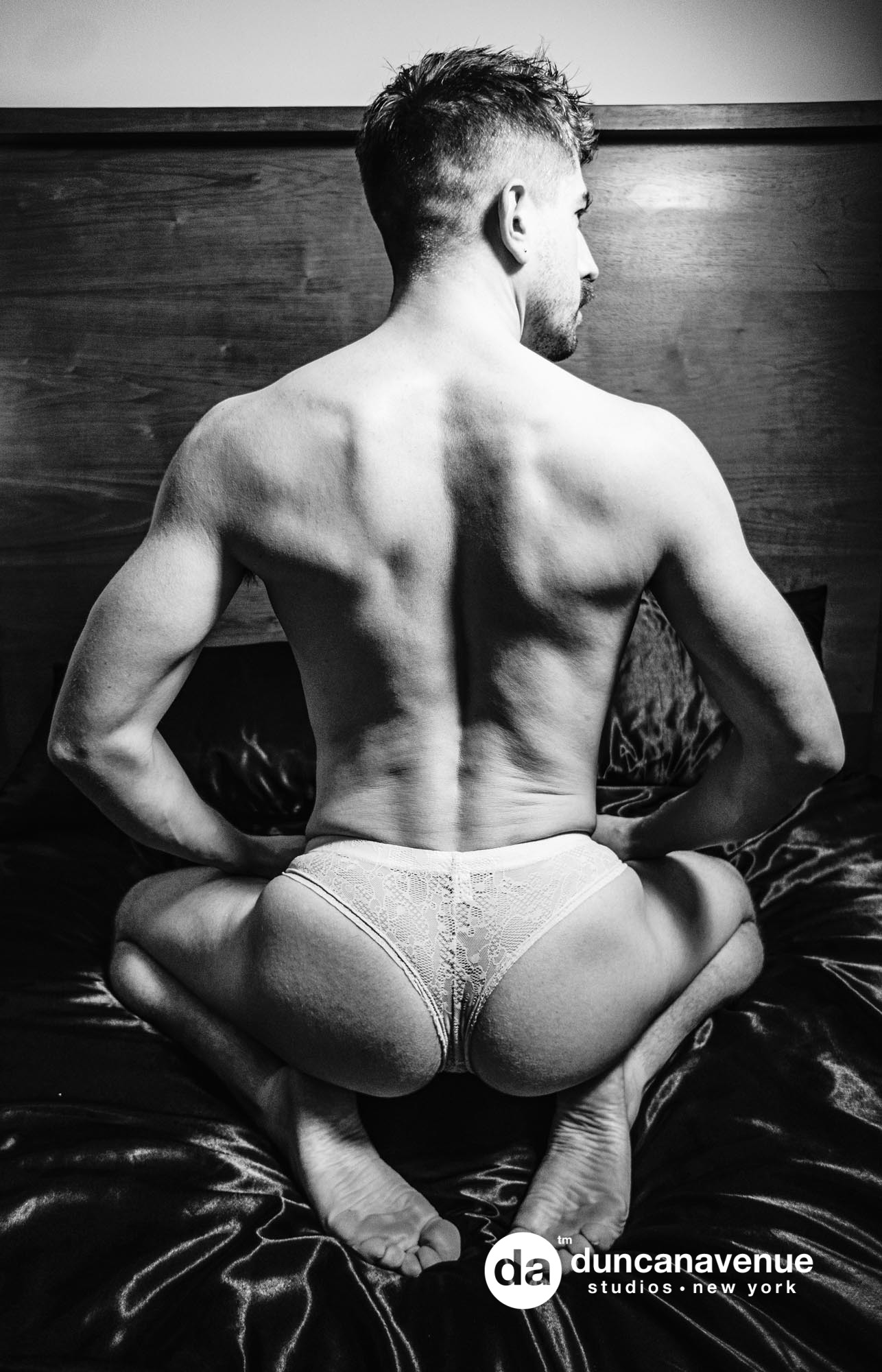 Professional Male Boudoir and OnlyFans Photography in New York City – NYC Boudoir Photographer