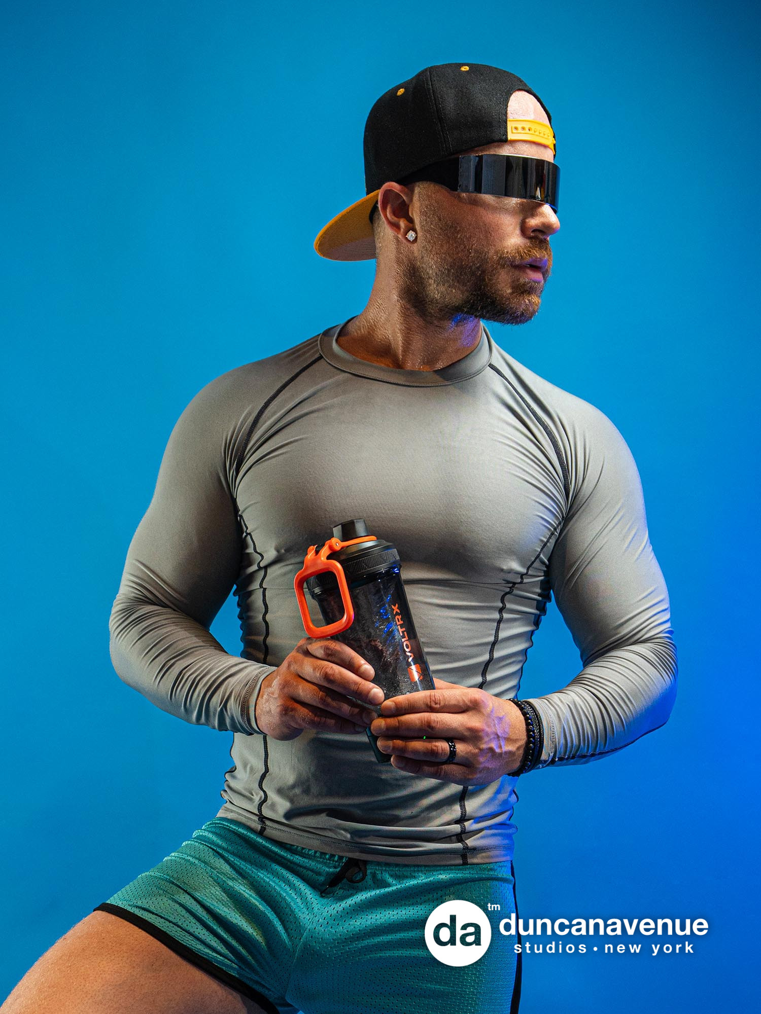 Duncan Avenue Studios: Elevating Amazon Affiliates and Influencers in NYC's Dynamic Landscape – Amazon Product Photography –  Fitness Model Maxwell Alexander for the GUY STYLE MAGAZINE