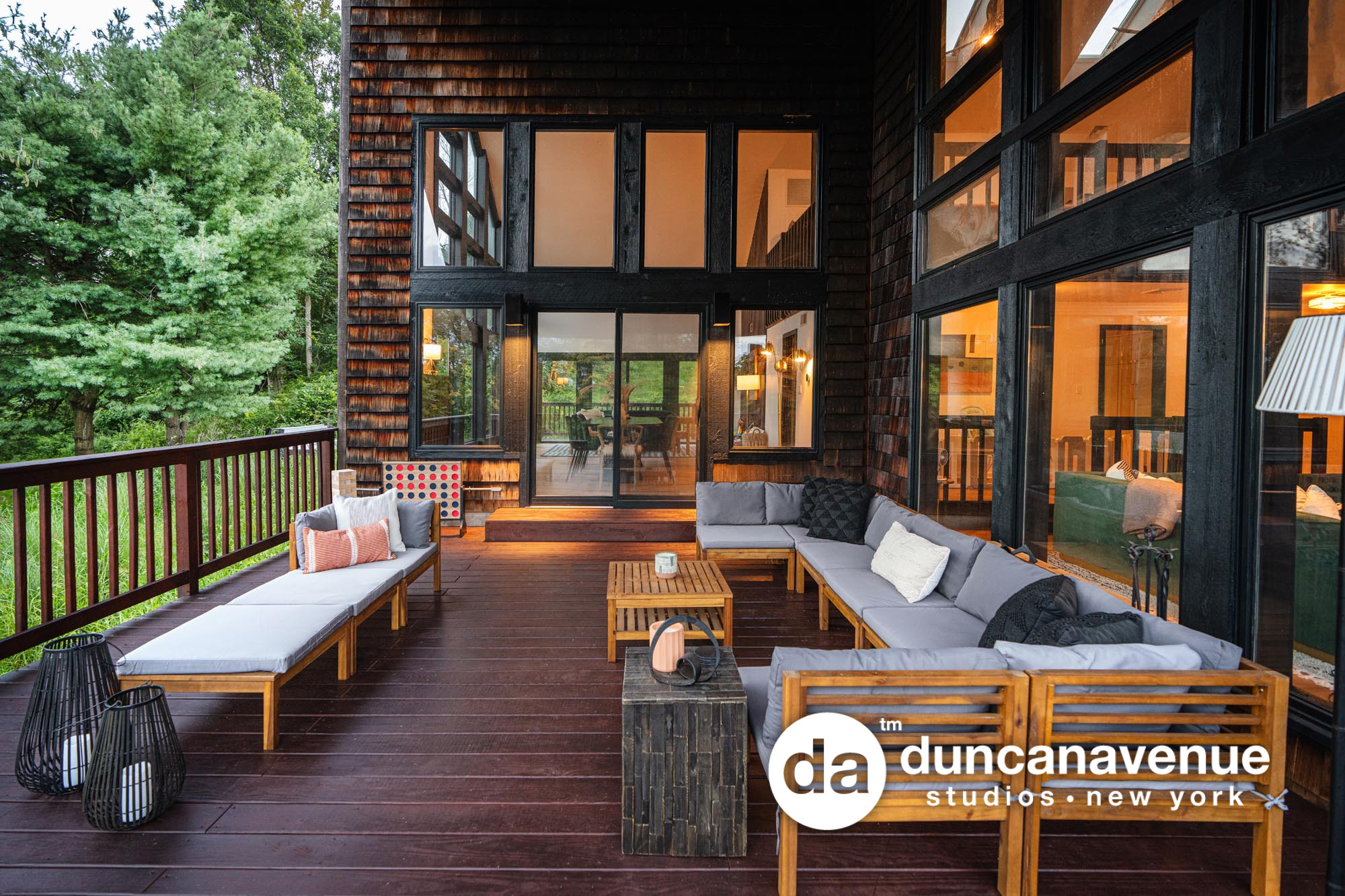 Capturing the Essence of Luxury Hospitality: Maxwell Alexander's Dusk Photography Illuminates a Rustic Cabin Retreat in Hudson Valley